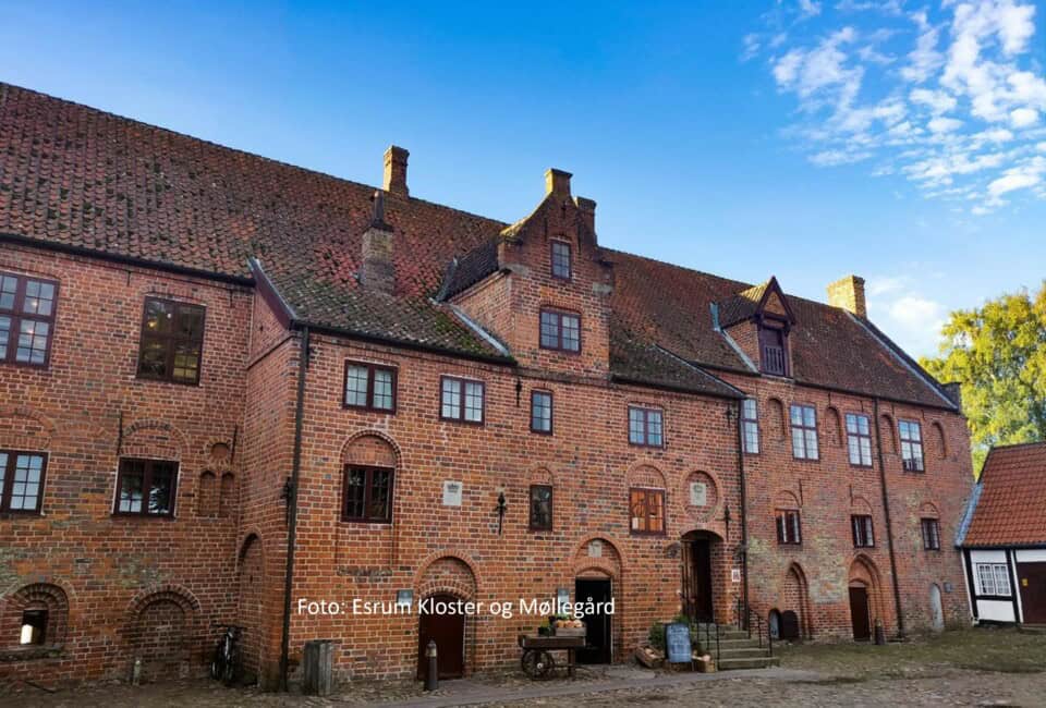 Foto Esrum Kloster og Møllegård